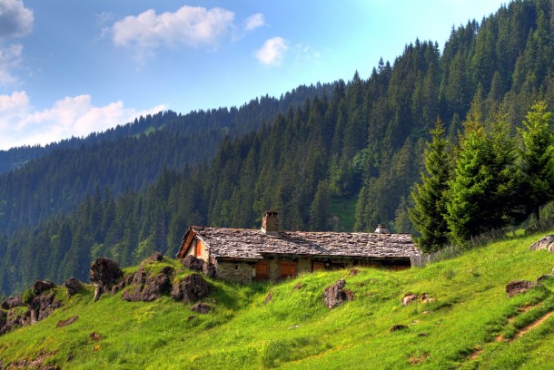 cottage in the mountain